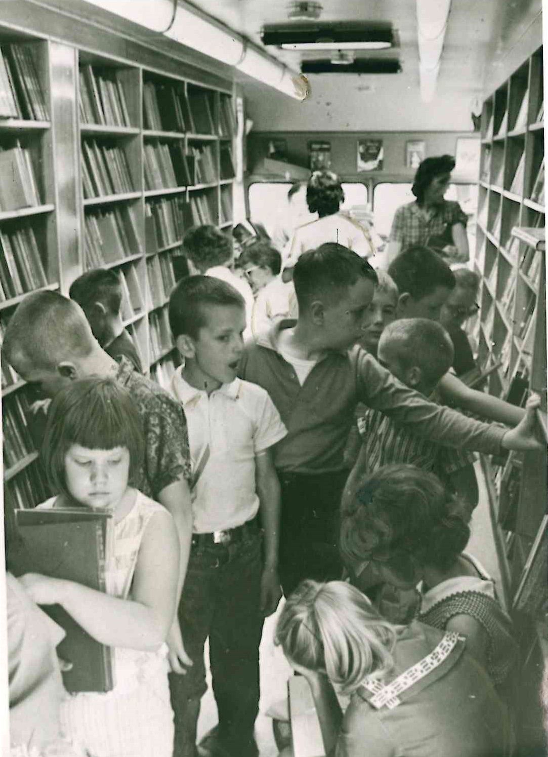 MEMORY LANE: Remember the Decatur Public Library Bookmobile?